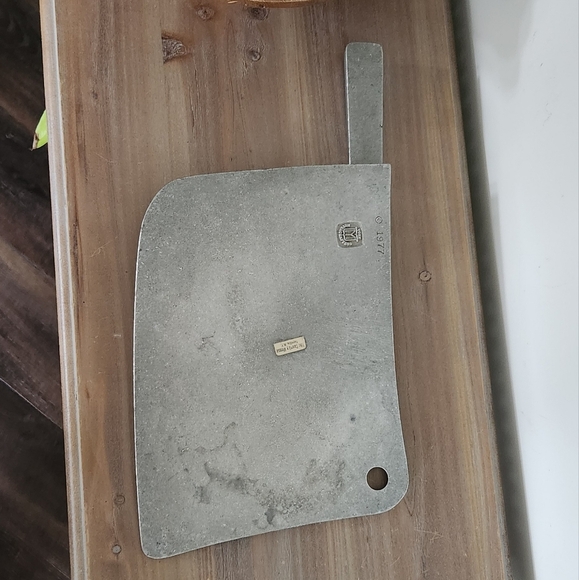🔪 York Metal Crafters Meat Cleaver Décor – Vintage 1977, Rustic Farmhouse Style - Picture 12 of 16